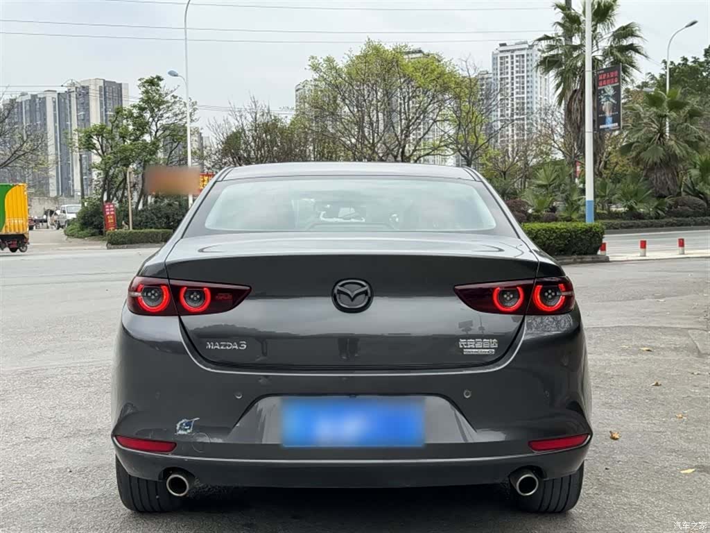 Mazda Mazda3, 2024 13