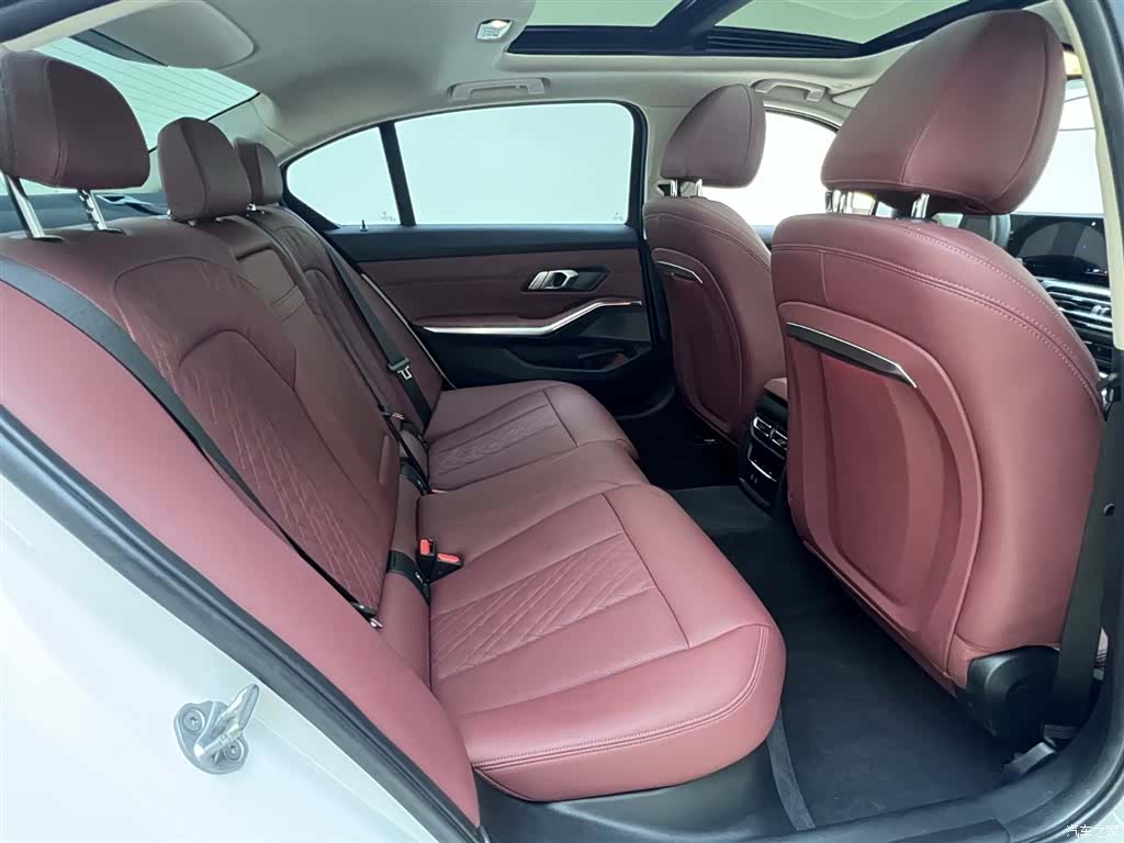 BMW 3 Series, 2023 16