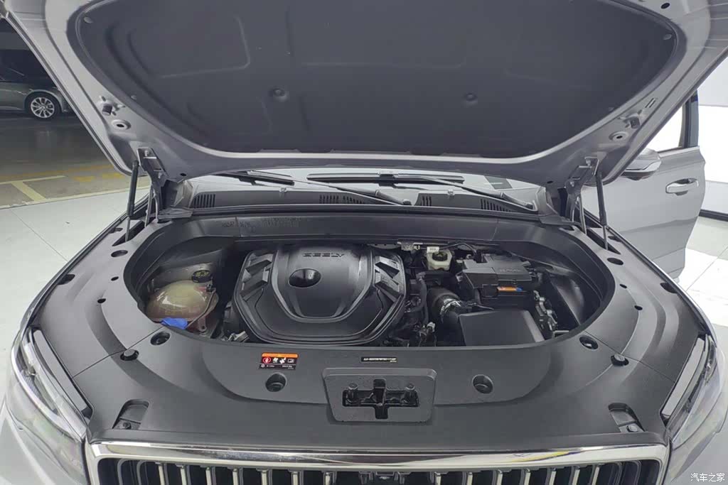 Geely Xingyue L, 2022 10
