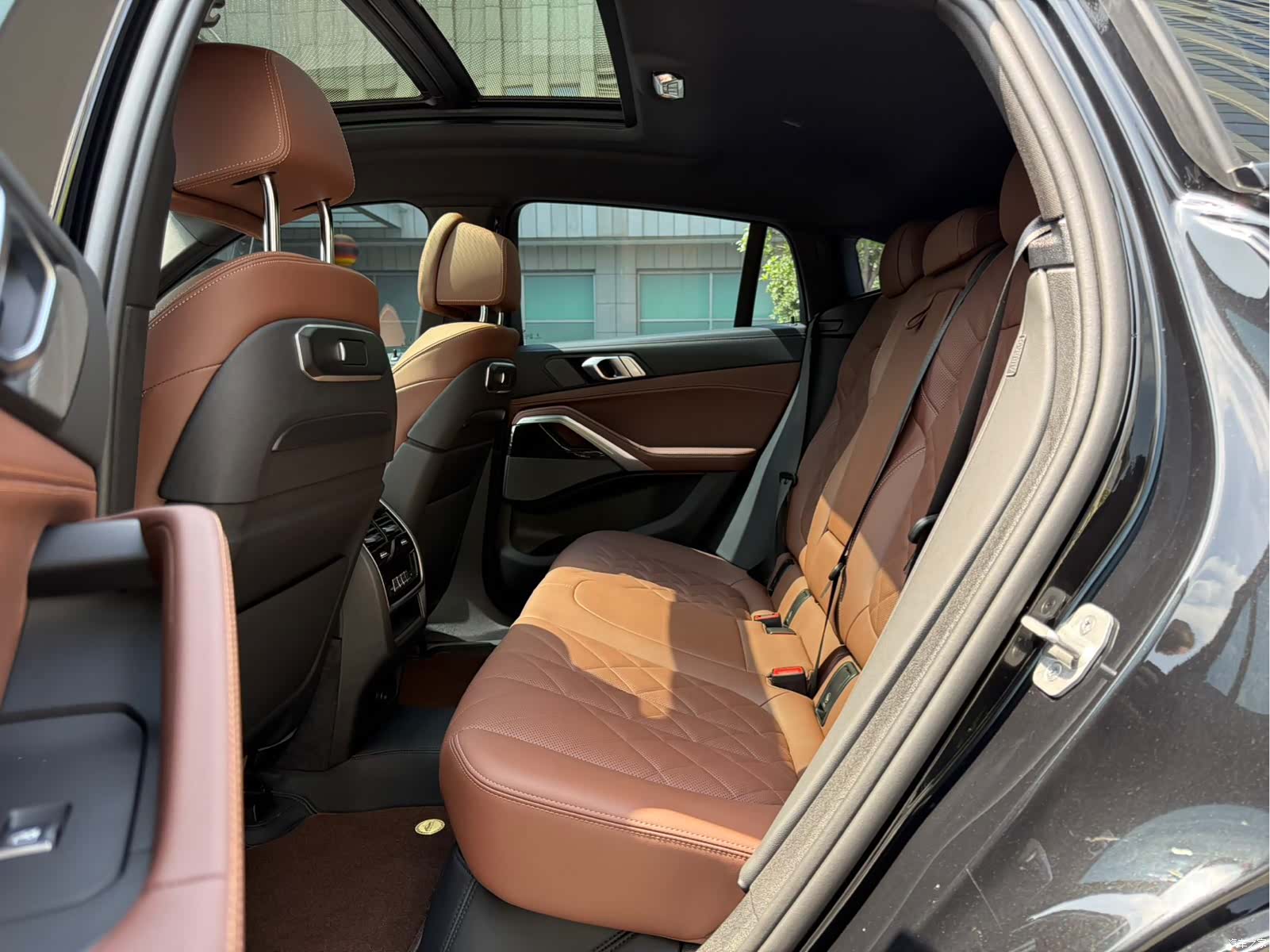 BMW X6, 2024 10