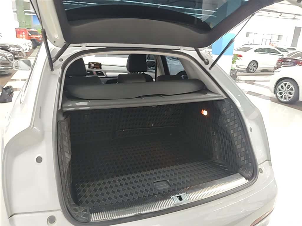 Audi Q3, 2015 19