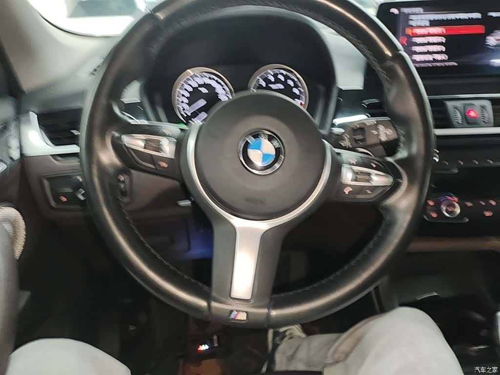 BMW X1, 2020 11
