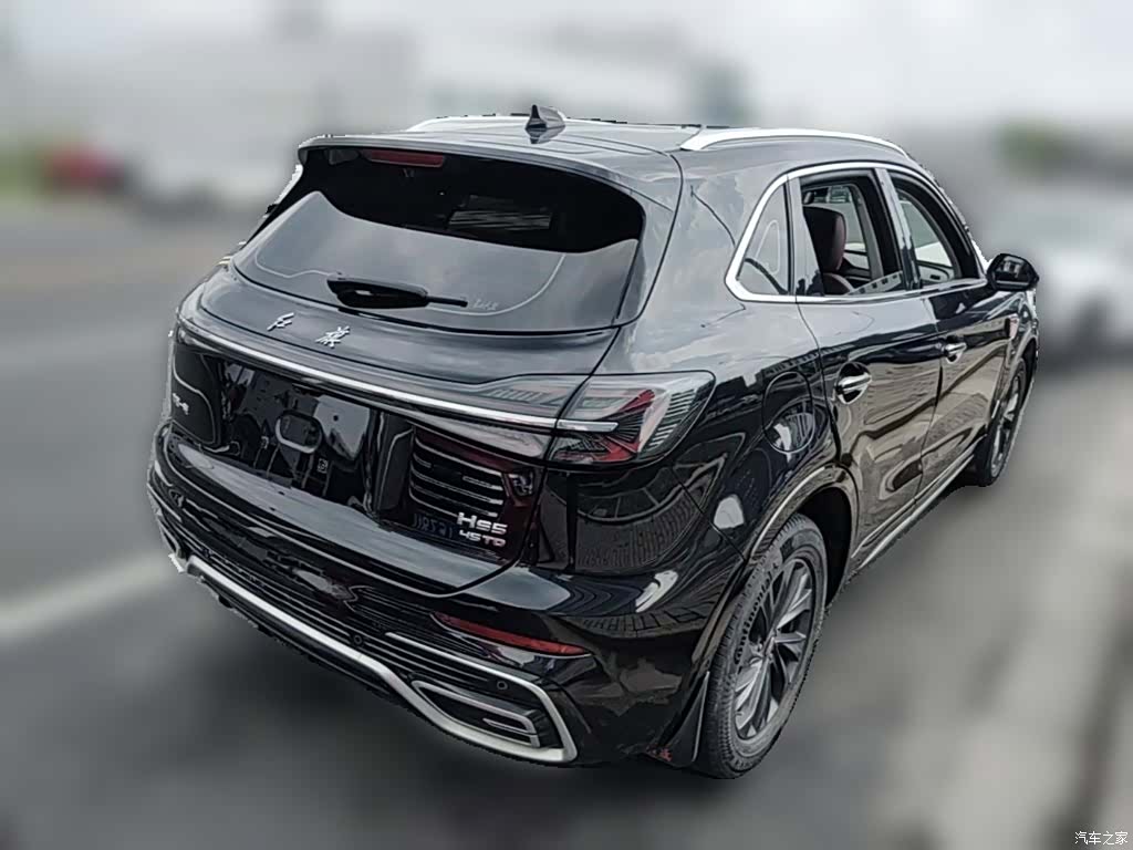 Hongqi HS5, 2024 12