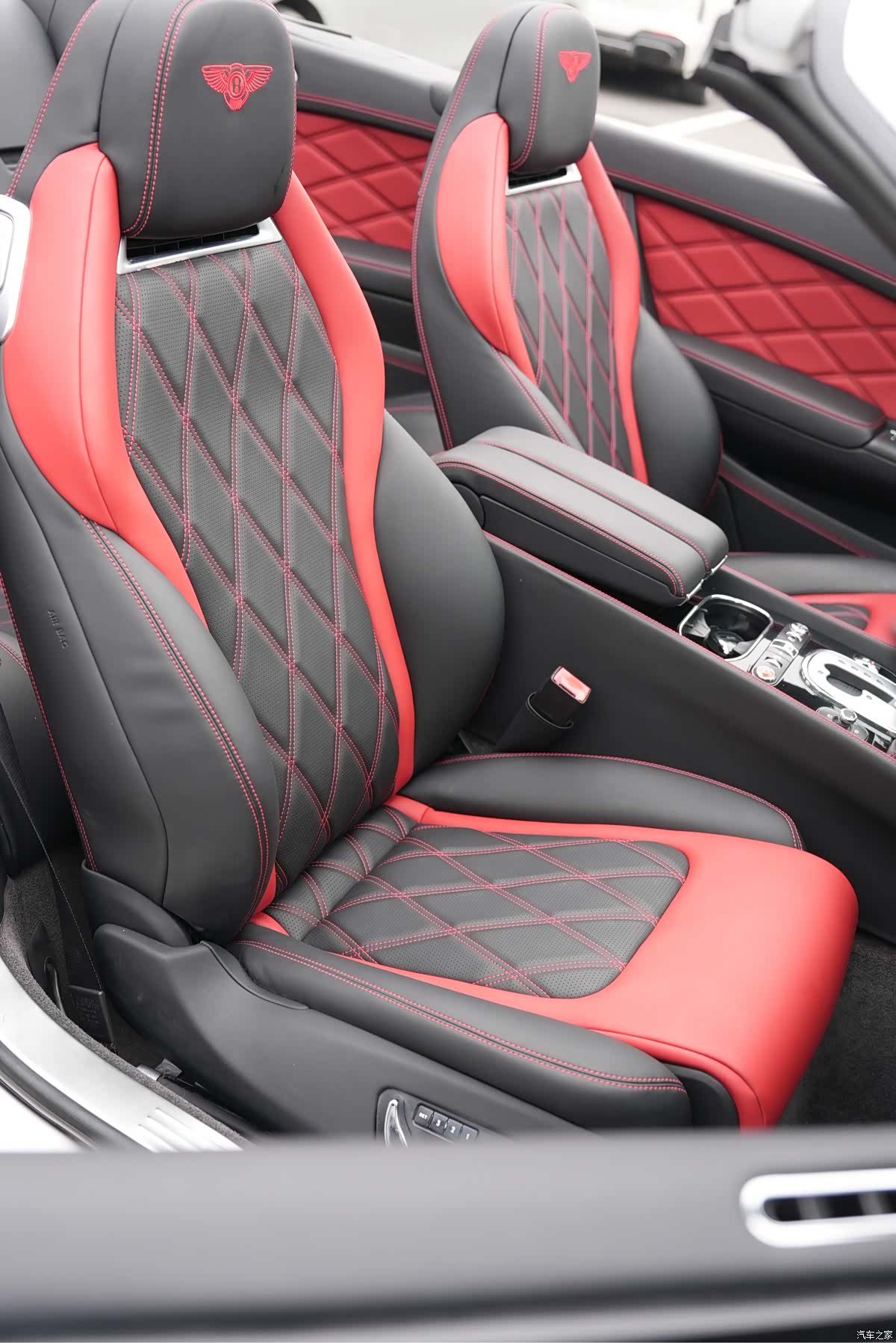 Bentley Continental GT, 2012 8