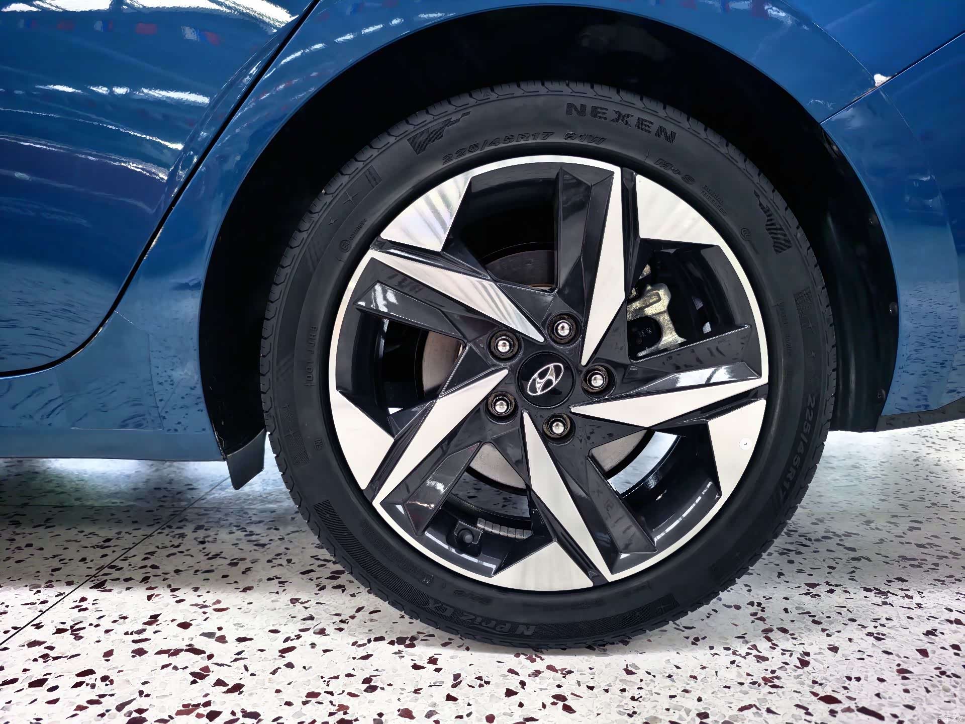 Hyundai Elantra, 2022 22