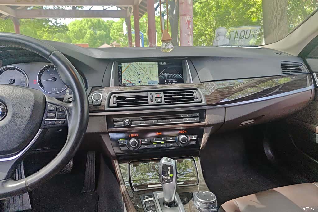 BMW 5 Series, 2018 13
