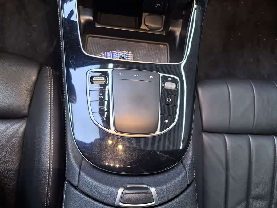 Mercedes-Benz E-Class 2021, фото 9