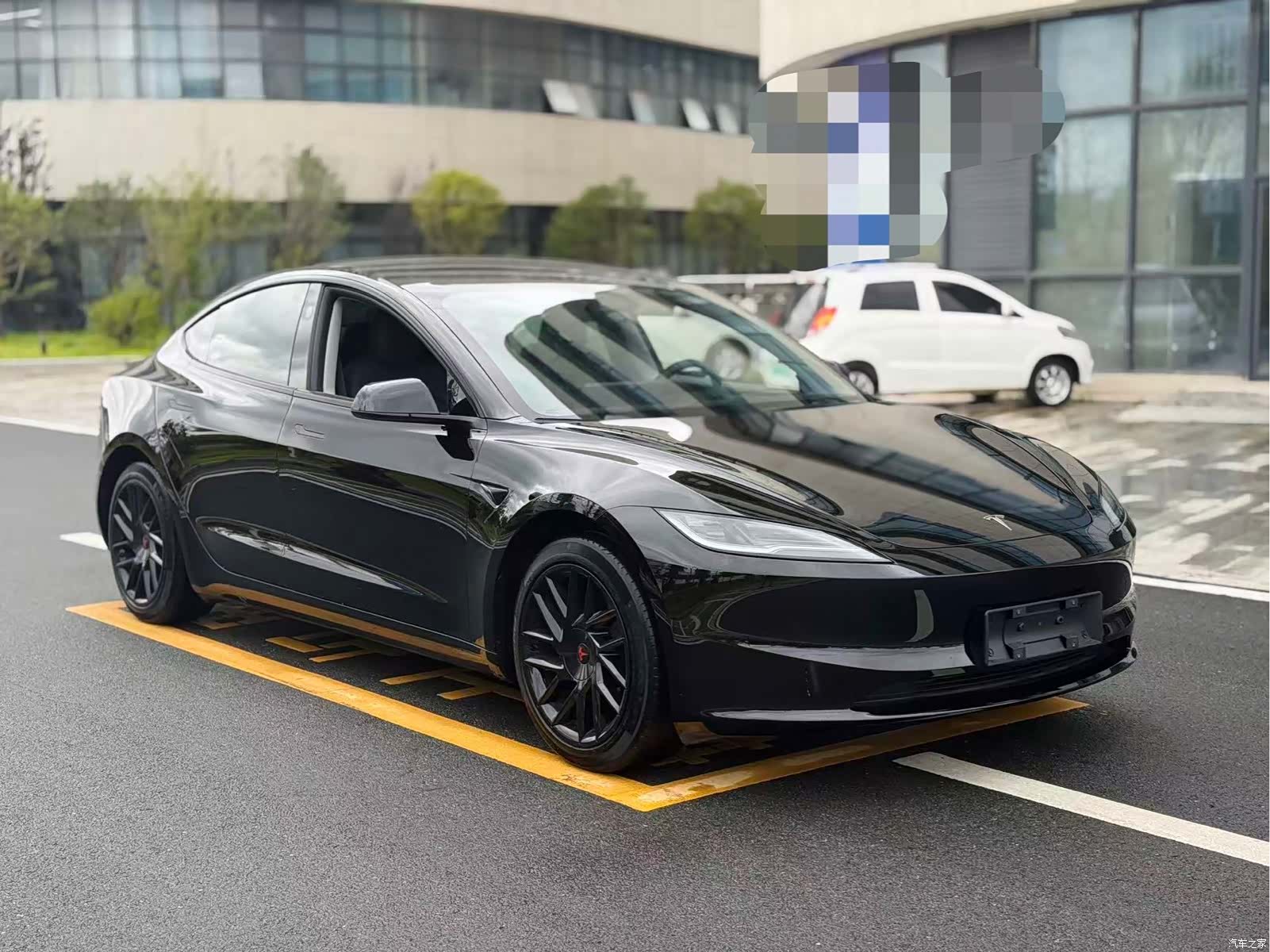 Tesla Model 3, 2024 3