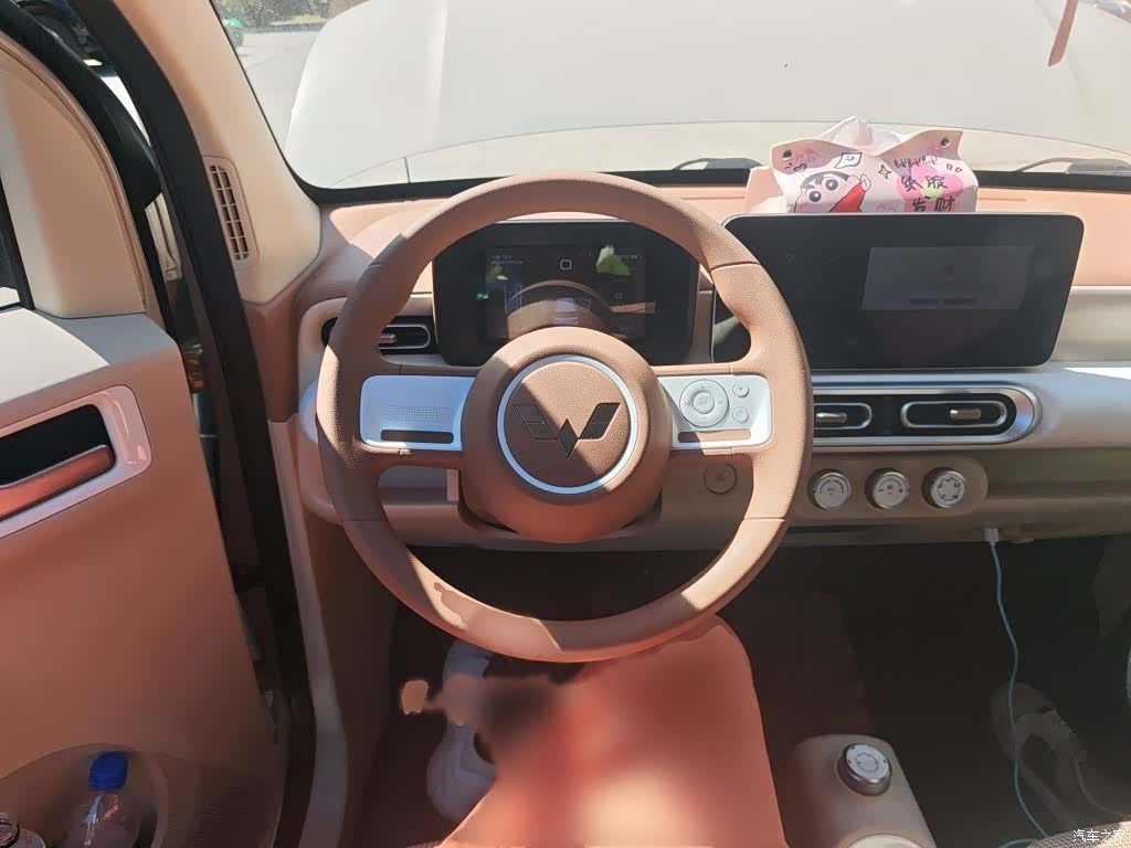 Wuling MINIEV, 2024 3