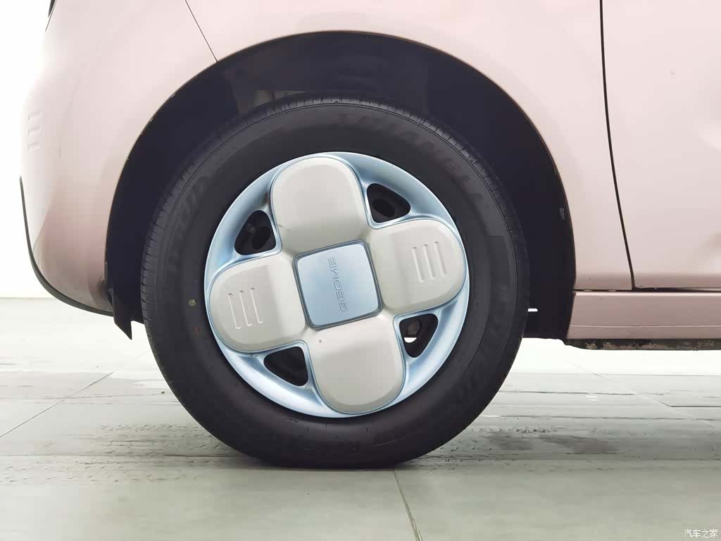 Geely Panda, 2024 17