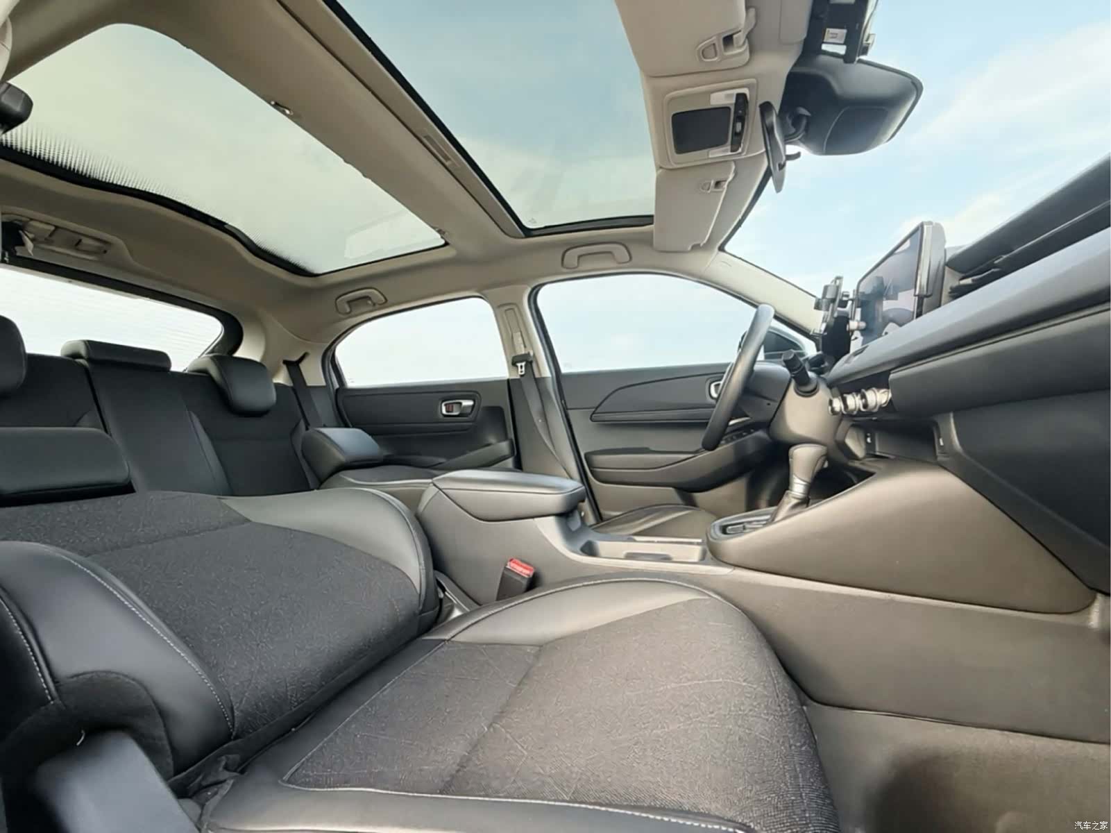 Honda Vezel, 2024 9