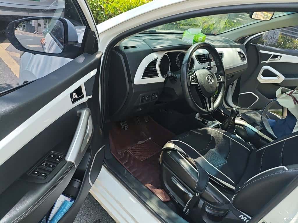JAC S2, 2015 17
