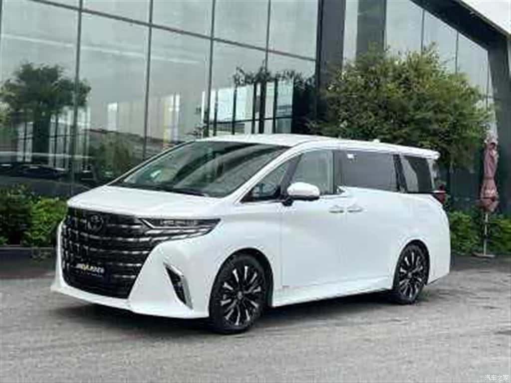 Toyota Alphard, 2024 2