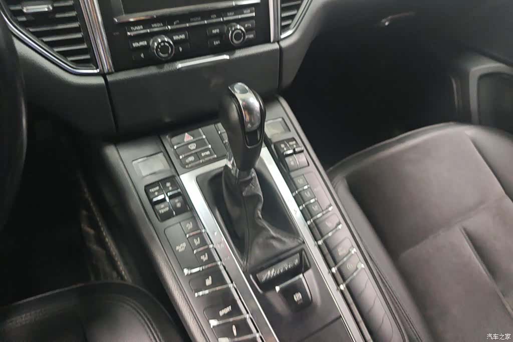 Porsche Macan, 2015 16