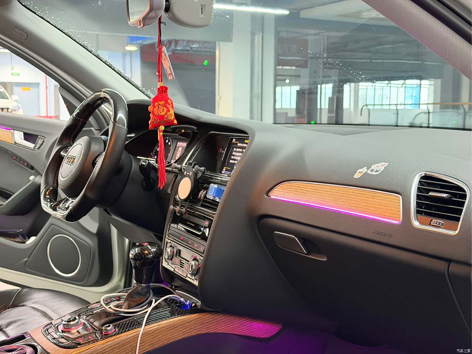 Audi A4L, 2016 6