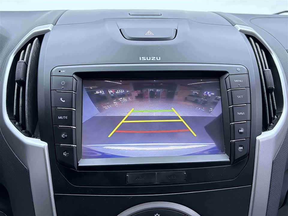 Isuzu mu-X Shepherd Ranger