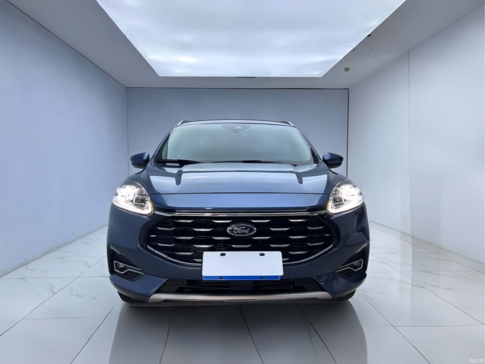 Ford Escape, 2023 2
