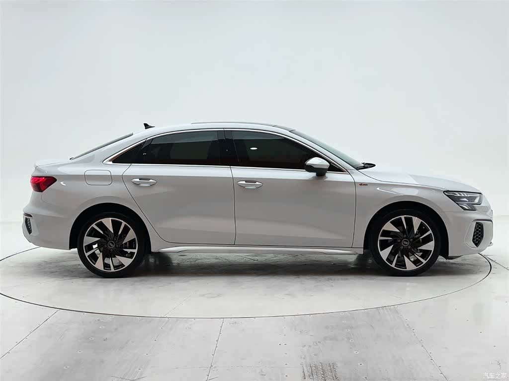 Audi A3, 2023 9