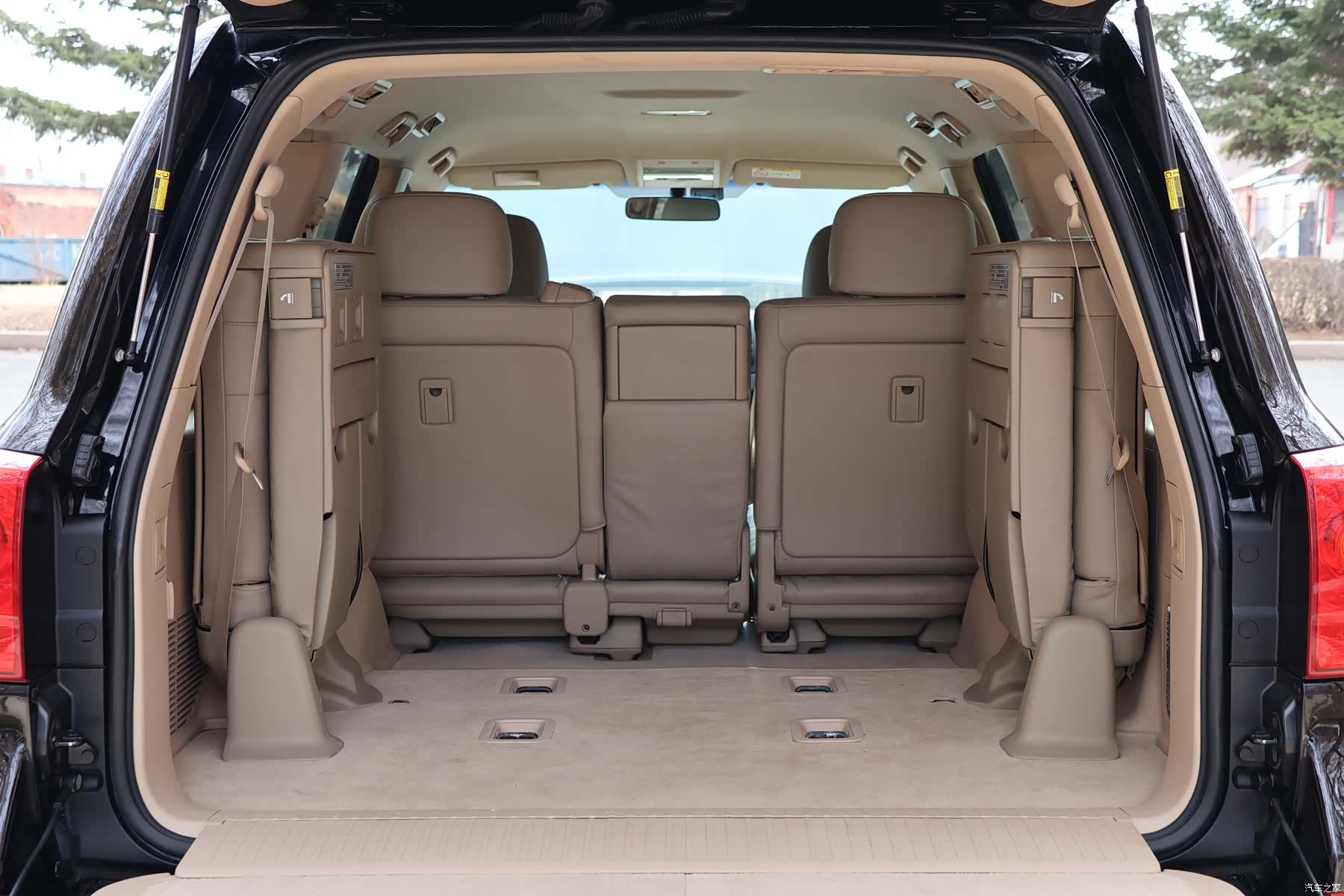 Toyota Land Cruiser, 2017 11
