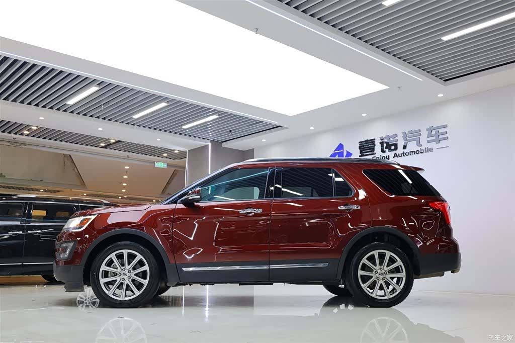 Ford Explorer, 2016 3