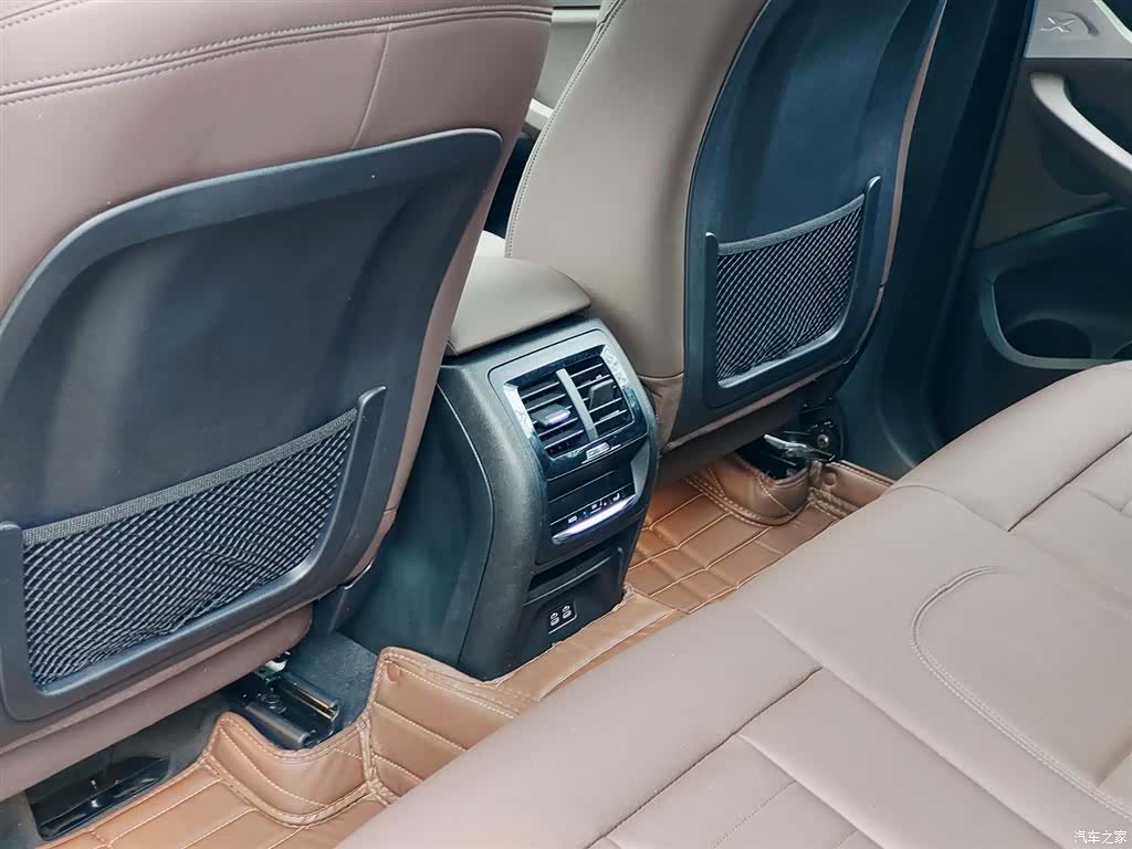 BMW X3, 2021 9