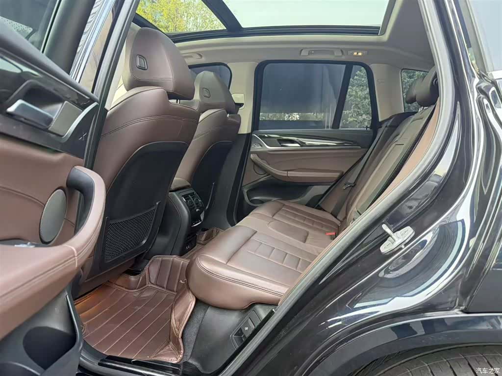 BMW X3, 2021 11