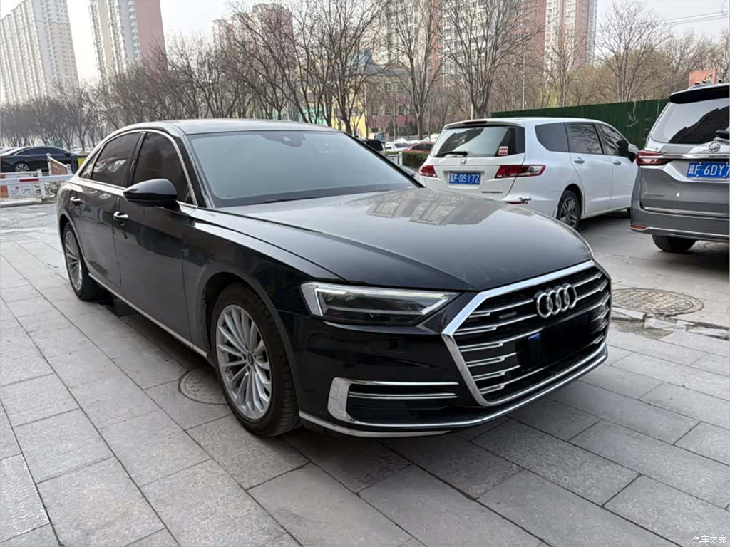 Audi A8L, 2021 4