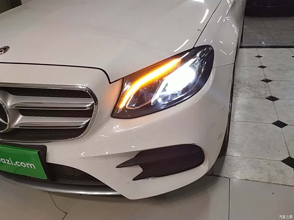 Mercedes-Benz E-Class, 2019 24