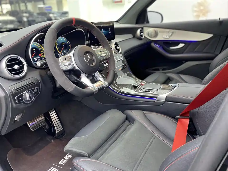 Mercedes-Benz GLC AMG