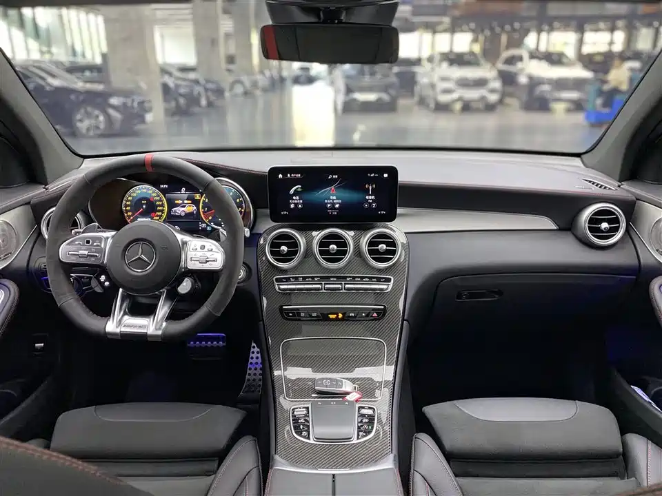 Mercedes-Benz GLC AMG