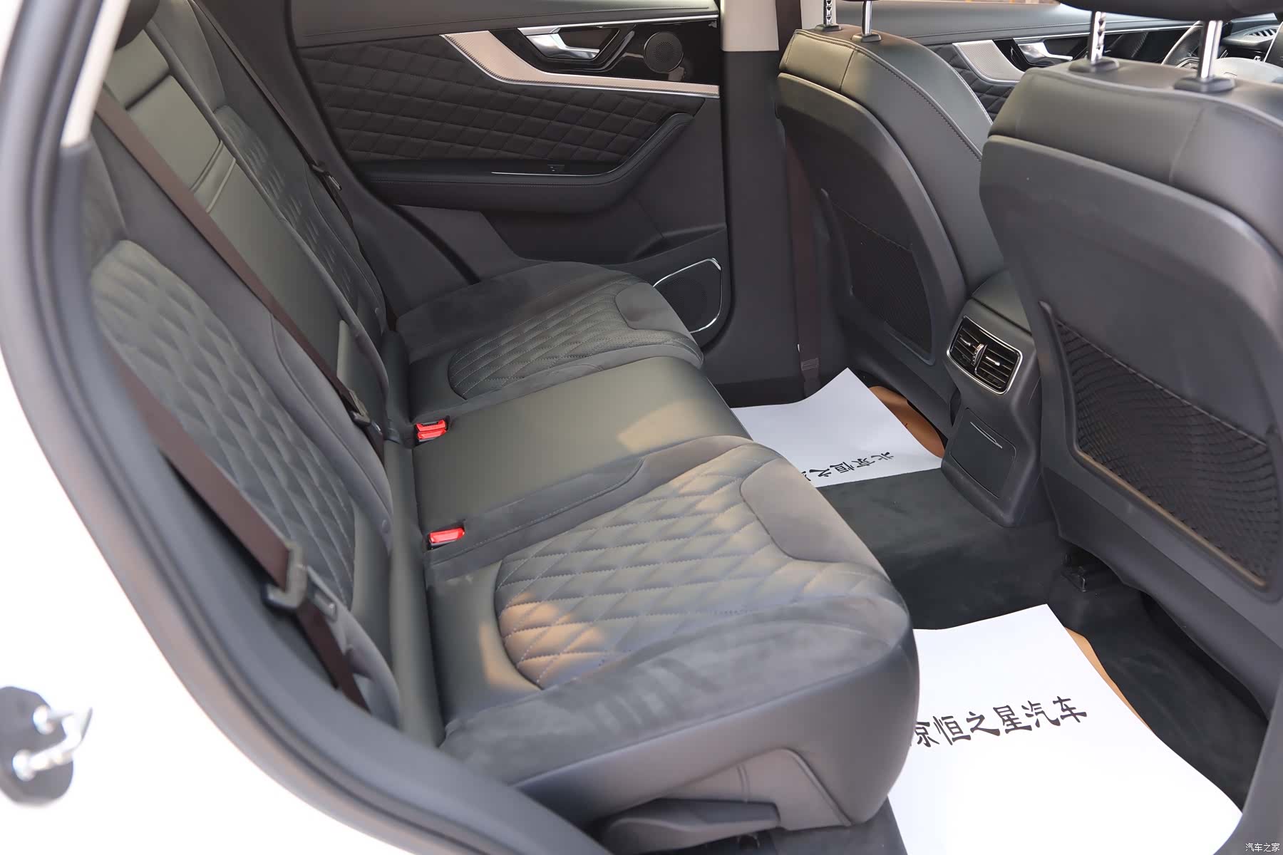 Hongqi HS5, 2019 15
