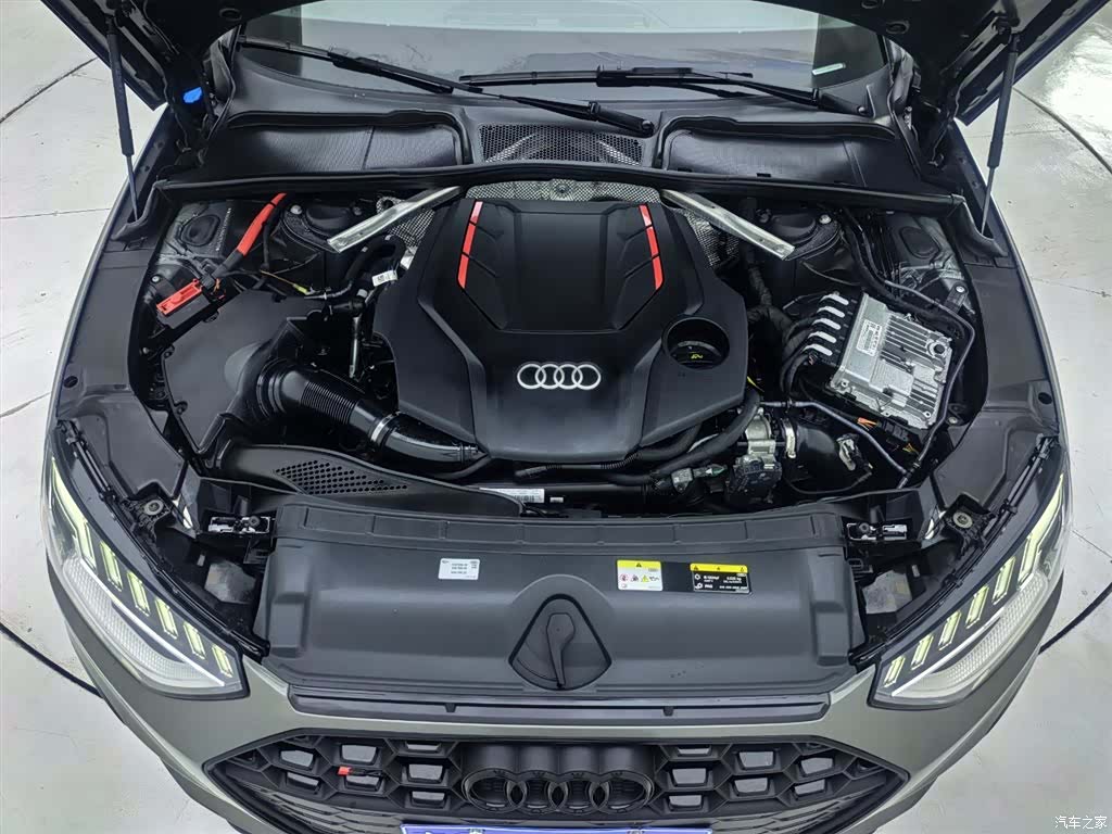 Audi S4, 2024 9