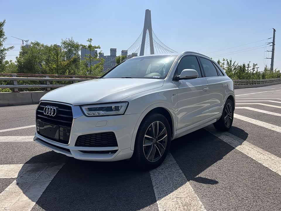 Audi Q3 Audi Q3