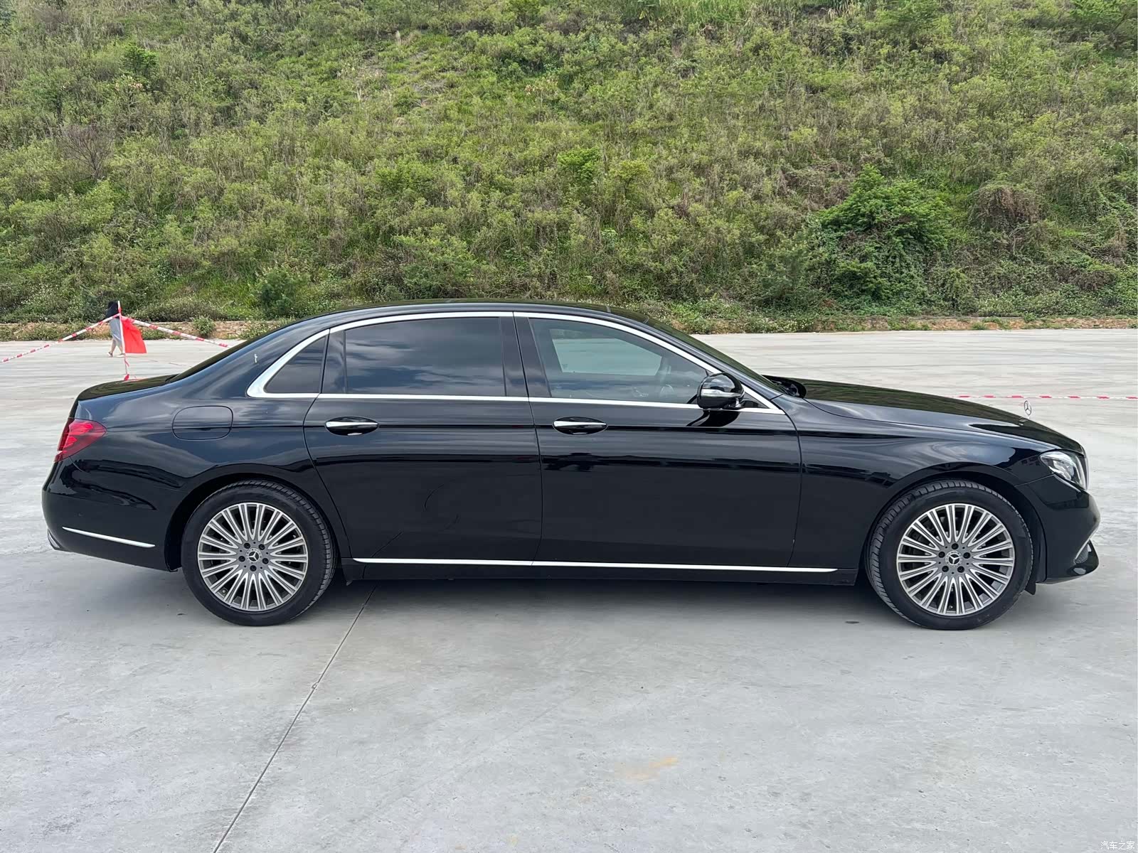 Mercedes-Benz E-Class, 2020 10