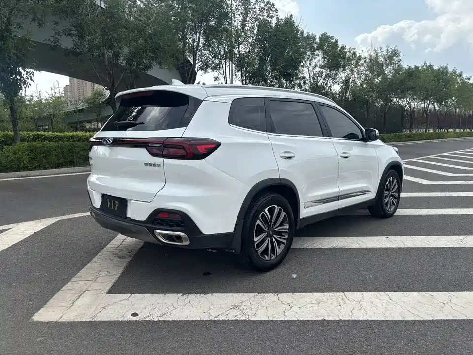 Chery Tiggo 8