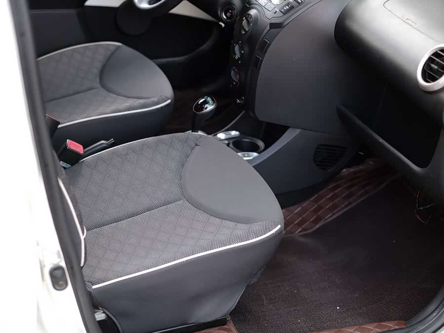 BYD F0 2015, фото 30
