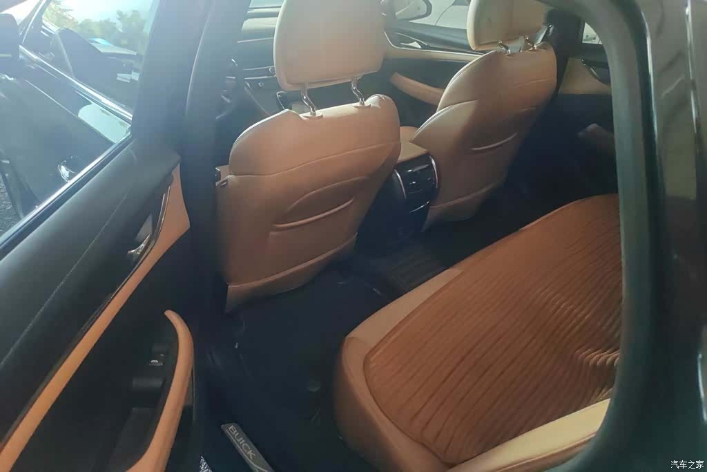Buick LaCrosse, 2018 11