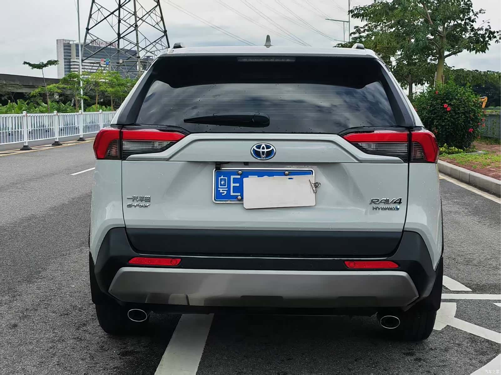 Toyota RAV4, 2020 6