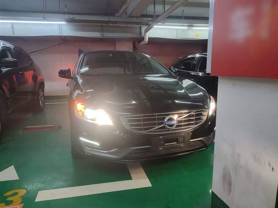 Volvo S60