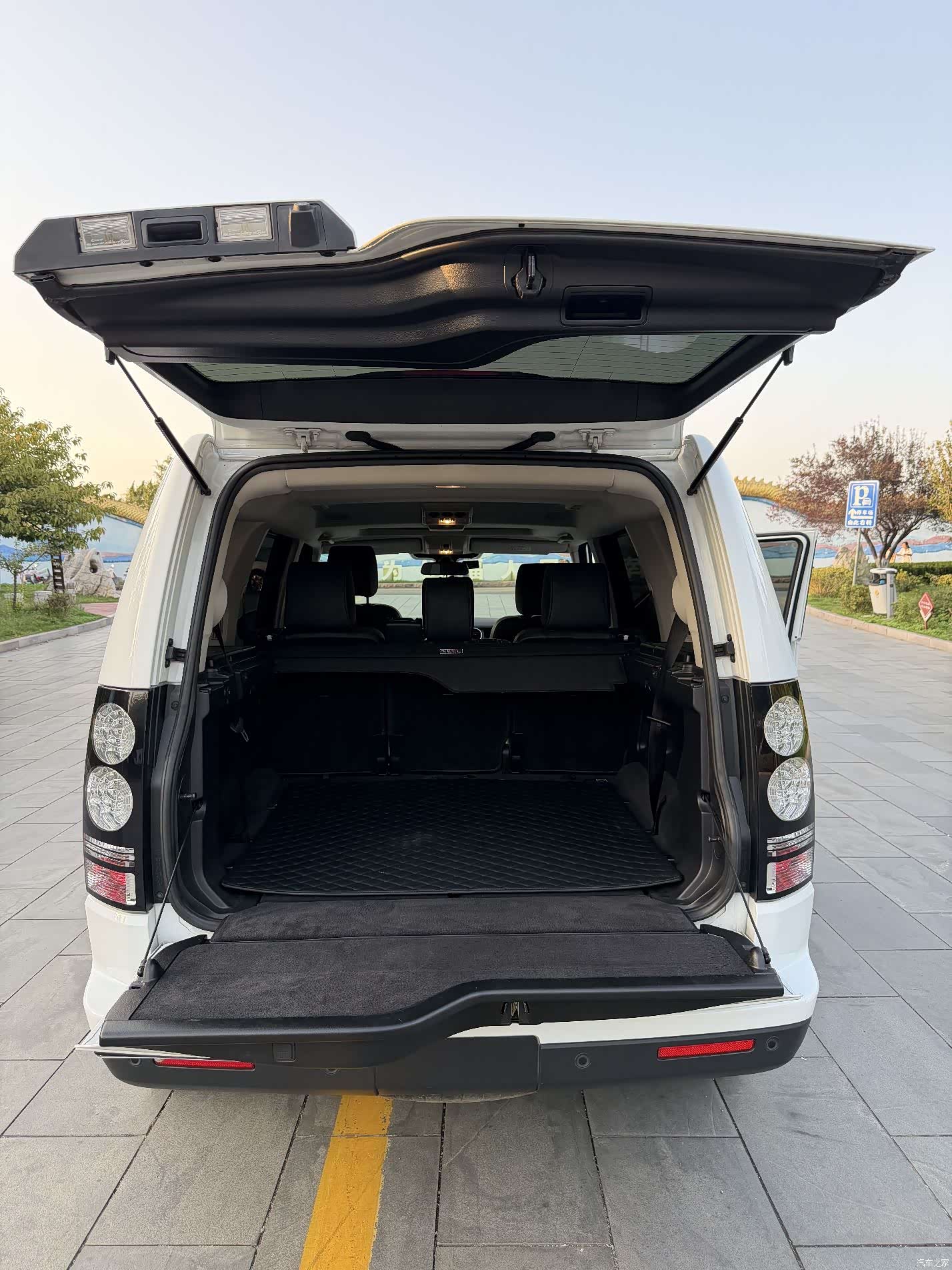 Land Rover Discovery, 2016 39