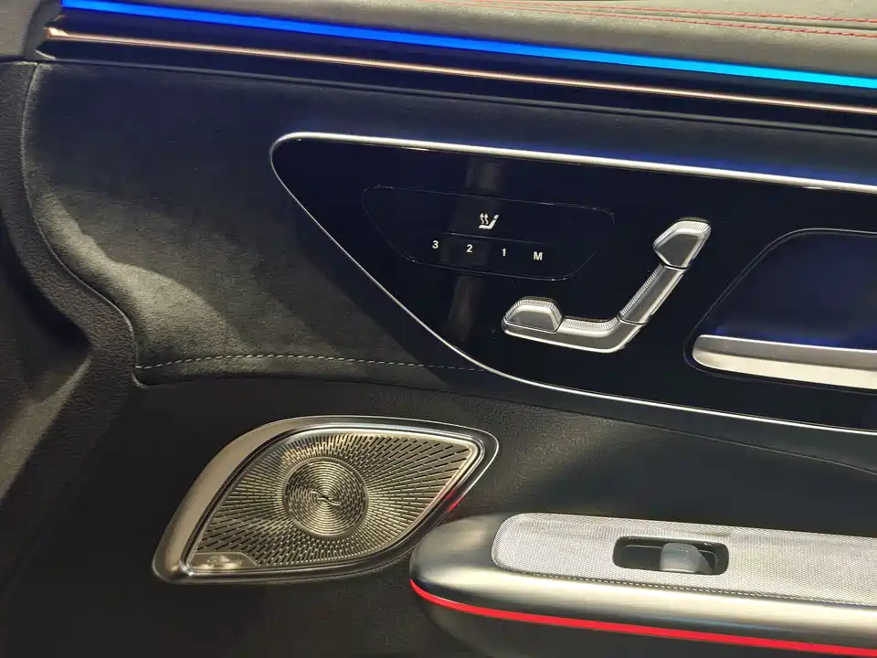 Mercedes-Benz EQE AMG