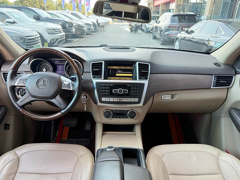 Mercedes-Benz M class