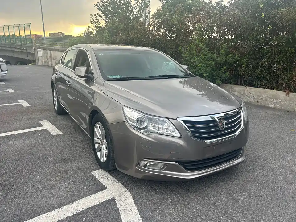 Roewe 950