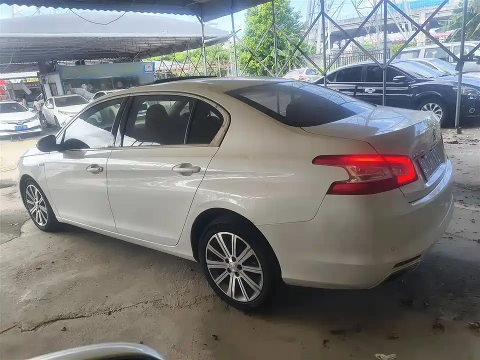 Peugeot 408 Peugeot 408
