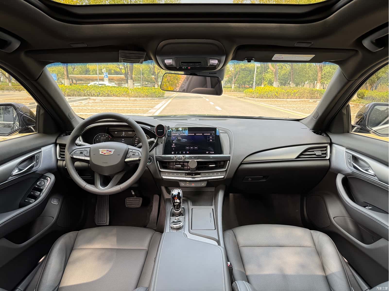 Cadillac CT5, 2021 4
