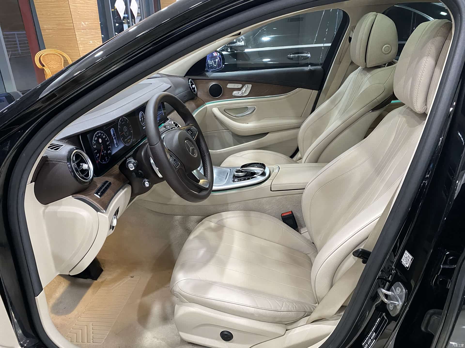 Mercedes-Benz E-Class, 2018 9