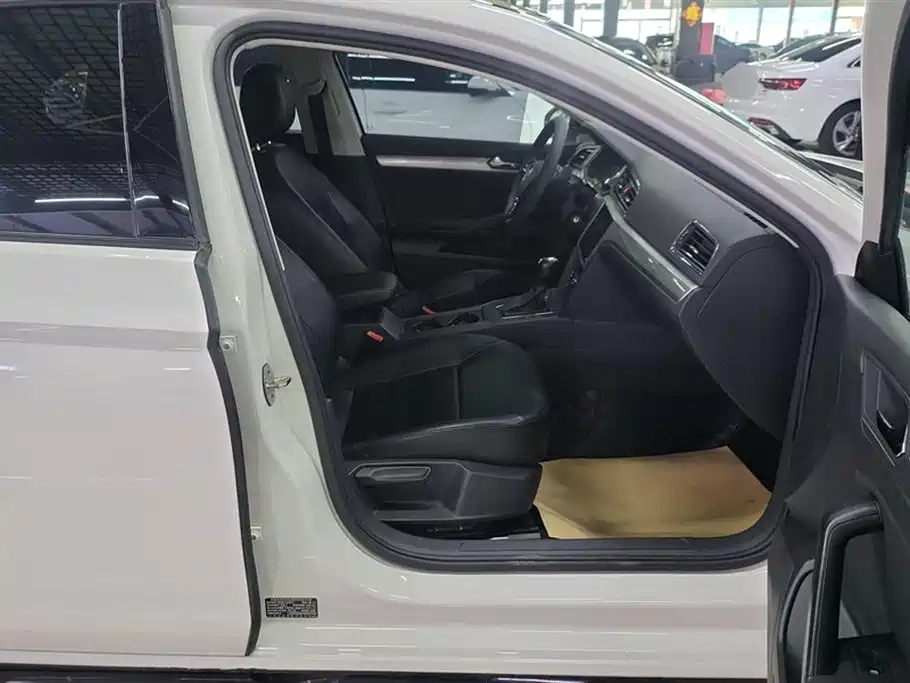 Volkswagen Lingdu Volkswagen Lingdu