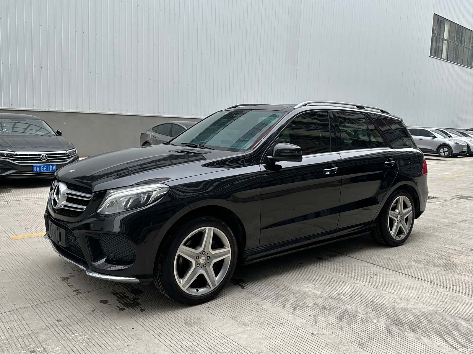 Mercedes-Benz GLE, 2016 1
