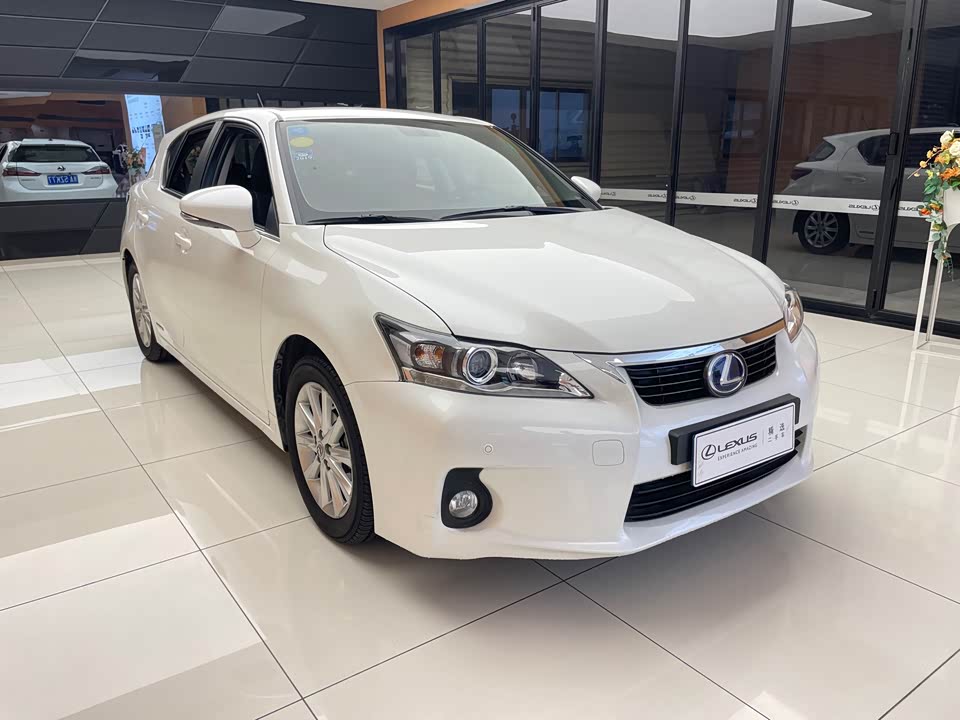 Lexus CT