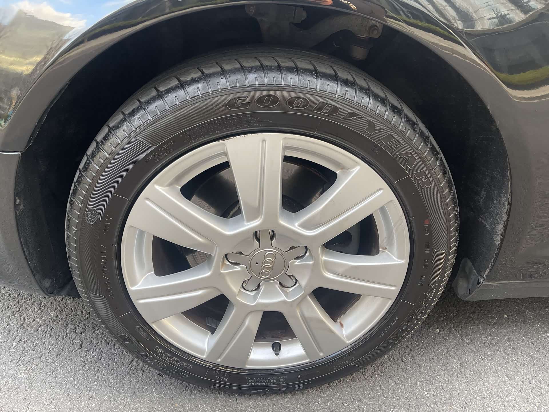 Audi A6L, 2010 16